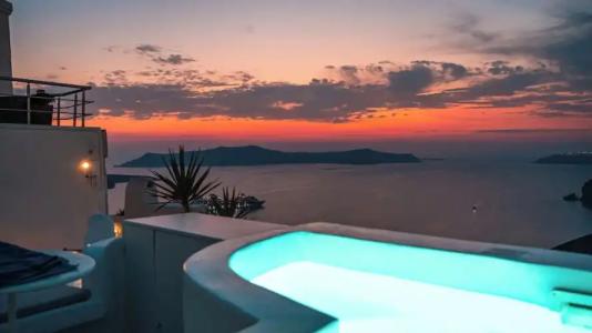 Trieris Villa & Suites - 56