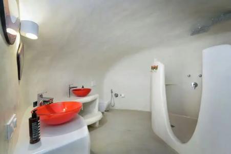 Trieris Villa & Suites - 34