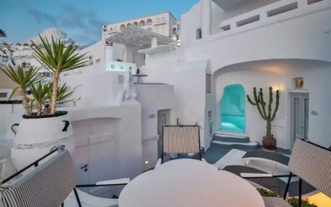 Trieris Villa & Suites - 53