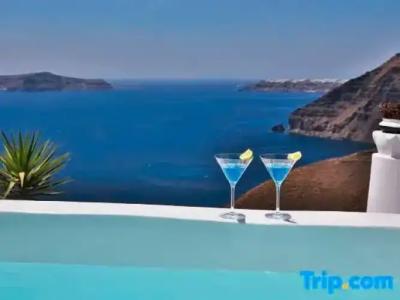 Trieris Villa & Suites - 121