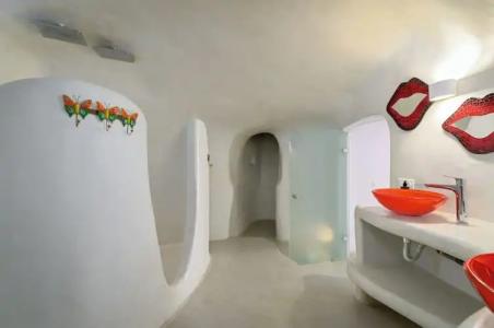 Trieris Villa & Suites - 39