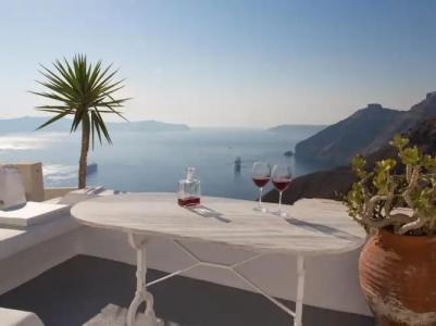 Trieris Villa & Suites - 18