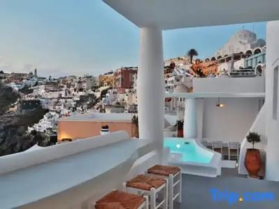 Trieris Villa & Suites - 123