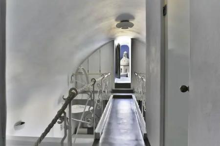 Trieris Villa & Suites - 11