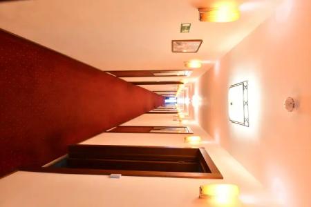 Гостиничный Комплекс Университета - 8