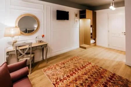 Its Kale Boutique - 23