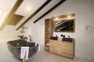 Dolphin Suites, Veli Losinj