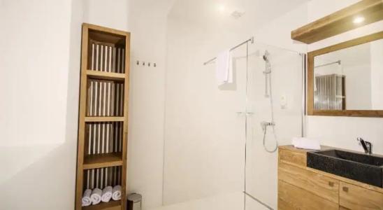 Dolphin Suites - 6