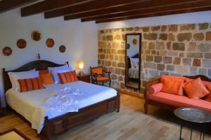 hotel ellique, Rhodes Town