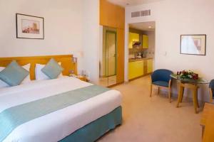 Al Bustan Centre & Residence