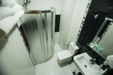 Kobuleti Pearl of Sea & Spa - 80