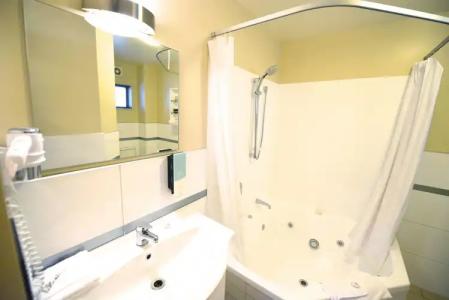 166 Majestic Court Motel - 7