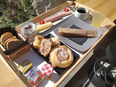 Arellis Studios - 10