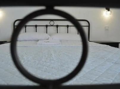 Arellis Studios - 23