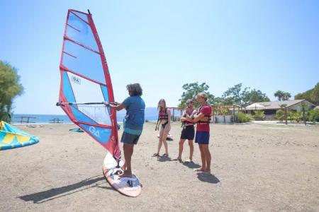 Dirik Surf & Beach Club - 34