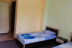 Kazlarov Guest House, Kiten