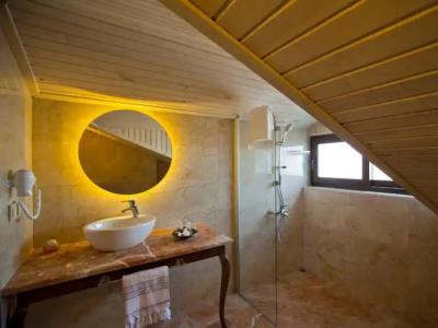 Boutique Montana Mini-Hotel - 34