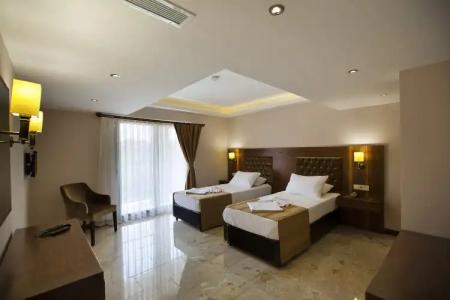 Boutique Montana Mini-Hotel - 16