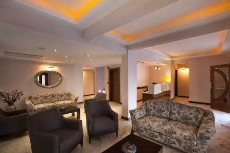 Boutique Montana Mini-Hotel - 2