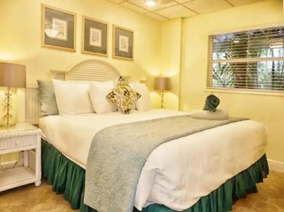 Siesta Palms By the Beach - 41