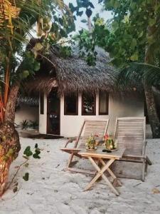 Makunudu Island - 68