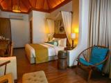 Deluxe Beach Bungalow beachfront
