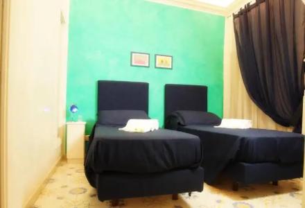 Le Vie Di Napoli B&B - 36