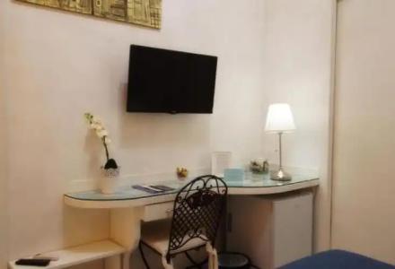 Le Vie Di Napoli B&B - 4