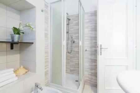 B&B Piazza Fratti - 51