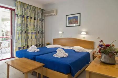 Erato Studios & Apartments - 102