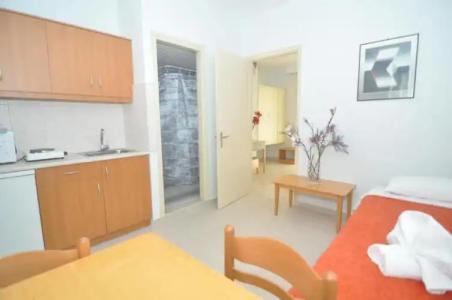 Erato Studios & Apartments - 84