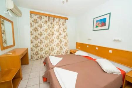 Erato Studios & Apartments - 72