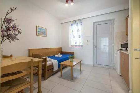 Erato Studios & Apartments - 77