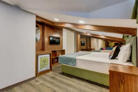 Sometimes Taksim - 21