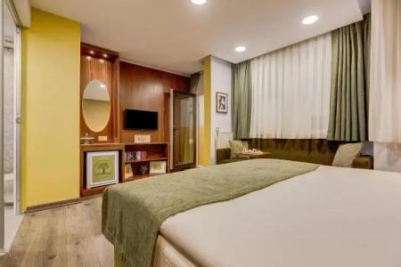 Sometimes Taksim - 27