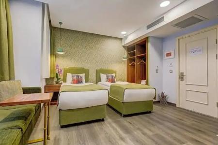 Sometimes Taksim - 39