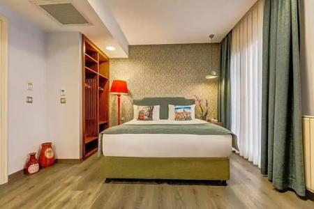 Sometimes Taksim - 38