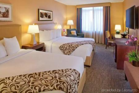 Silver Cloud - Seattle Stadium - 24