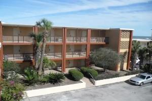Driftwood Beach Motel, Ormond Beach
