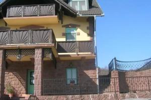 Balatoni Panoráma Villa, Balatonalmadi