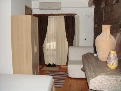 Assos Tas Ev Pansiyon - 3