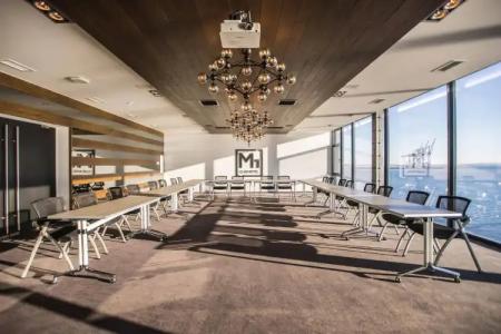 M1 Club - 38