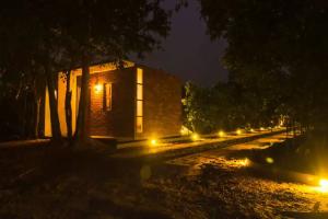 Garcinia Leaf, Hikkaduwa