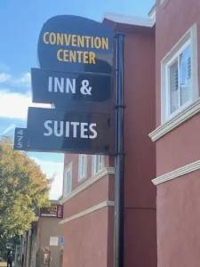 Convention Center Inn and Suites - 22