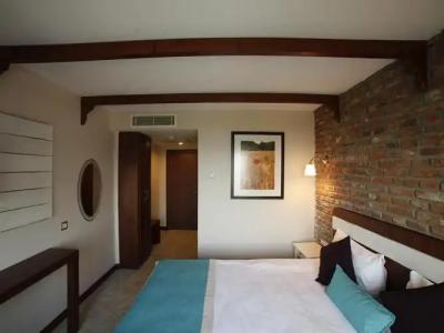 Mılestone 1915 - 12