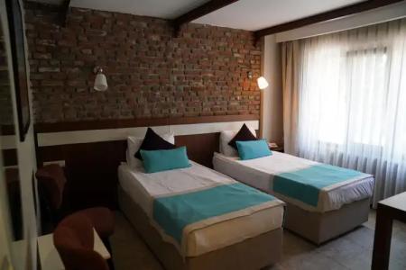 Mılestone 1915 - 36