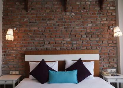 Mılestone 1915 - 44