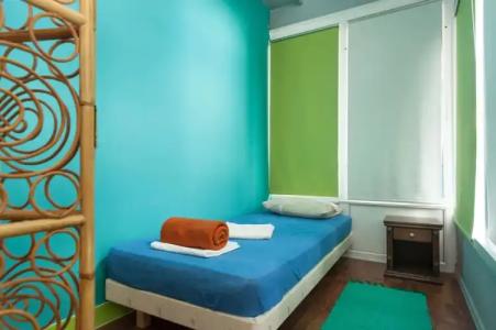 Roundabout Hostel - 19