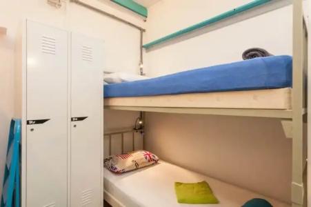 Roundabout Hostel - 20