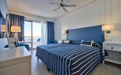 db Seabank Resort + Spa All Inclusive - 48